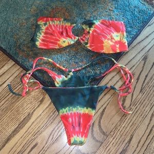 khassani bikini top and bottom